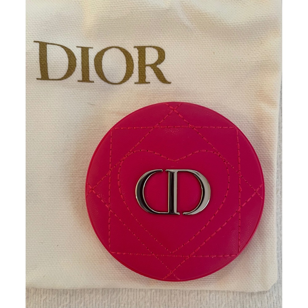Christian Dior Pink Quilted Heart Compact Mirror Silver CD Logo Dust Bag‎ Travel